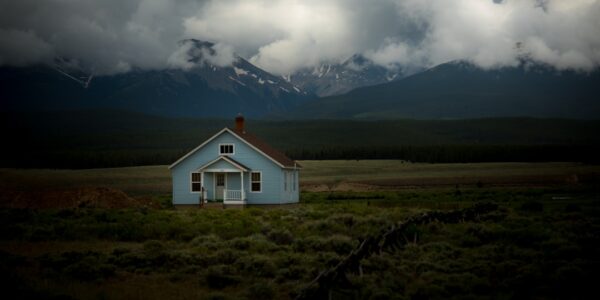Photo House, Hazards
